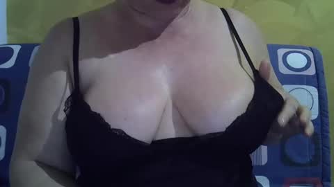 Snapshot of cuore60720 chatting on 03.12.25 cuore60720 online show from 03.12.25