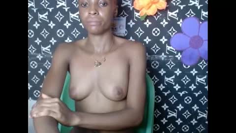 Snapshot of cupidxdoll chatting on 02.07.25 cupidxdoll online show from 02.07.25