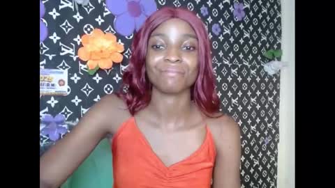 Snapshot of cupidxdoll chatting on 02.13.25 cupidxdoll online show from 02.13.25