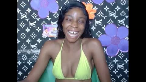 Snapshot of cupidxdoll chatting on 02.21.25 cupidxdoll online show from 02.21.25
