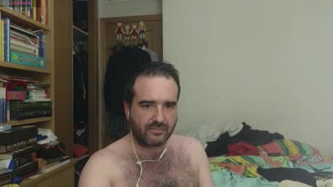 curiosillo1983 online show from 09.28.25