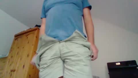 curiousax77 online show from 10.12.25