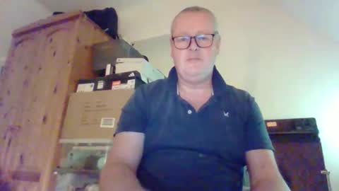 curiousax77 online show from 11.26.25