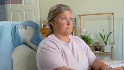 Snapshot of curiouscouple3143 chatting on 02.09.26 curious couple online show from 02.09.26