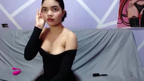 curly_dani online show from 11.19.25
