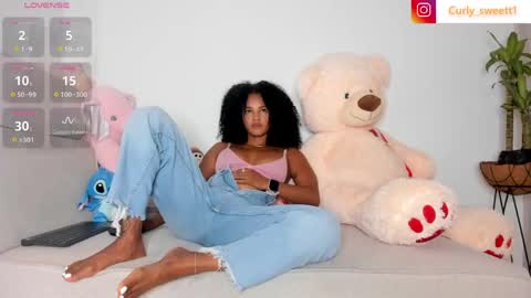 Curly  -  OF- CURLY SWEETT online show from 04.18.26