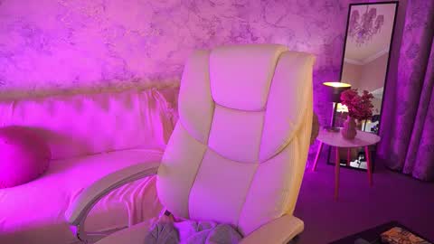 curlycandyxx online show from 10.09.25