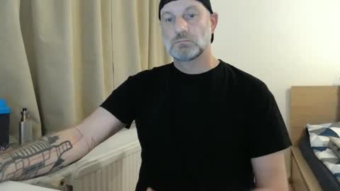 Snapshot of curman85 chatting on 12.09.24 Curman85 online show from 12.09.24