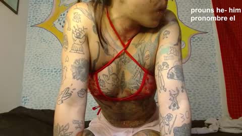 Snapshot of curuba_ chatting on 12.22.24 Curuba online show from 12.22.24