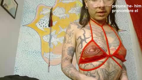 Snapshot of curuba_ chatting on 12.25.24 Curuba online show from 12.25.24