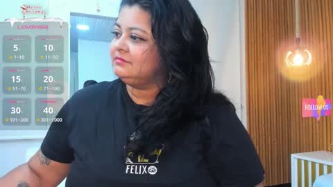  Hanna  online show from 11.26.25