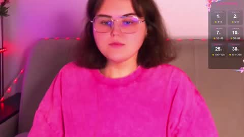 Snapshot of curvy_janie chatting on 10.23.25 Jane online show from 10.23.25