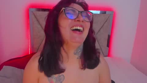 Snapshot of curvybaddie chatting on 03.07.25 A online show from 03.07.25