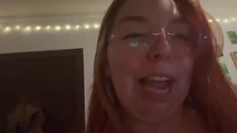 Snapshot of curvycate127 chatting on 12.14.24 Cate online show from 12.14.24