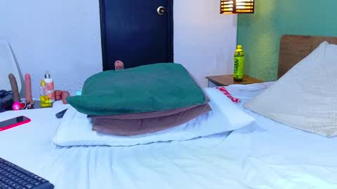 Danna online show from 01.29.25