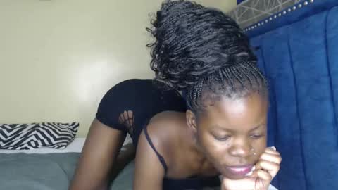 curvyjoan online show from 04.16.26