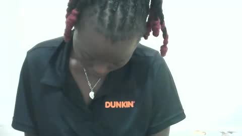 Snapshot of curvynubian chatting on 04.20.26 curvynubian online show from 04.20.26