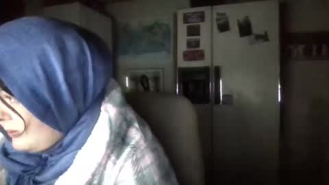 dahlia -kim online show from 12.12.24