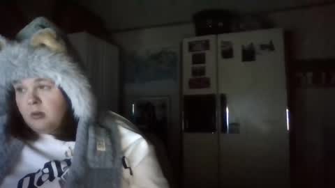 dahlia -kim online show from 12.15.24