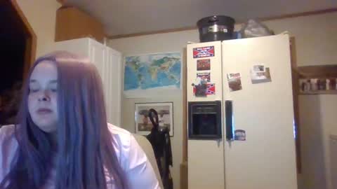 dahlia -kim online show from 02.13.25