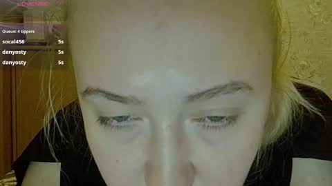 Snapshot of curvywild_lady30 chatting on 02.14.26 Curvy online show from 02.14.26