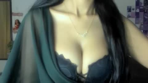 Snapshot of cute_alishaa chatting on 04.28.26 Alisha online show from 04.28.26