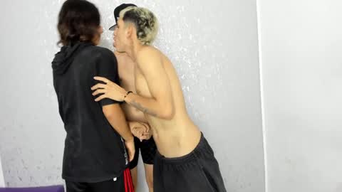 ARTURO-18  MATIAS-18  NIKOLAY-19  HADES-18  GABO-19 online show from 01.17.25