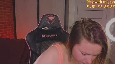 Everyday stream in the same time online show from 01.14.25