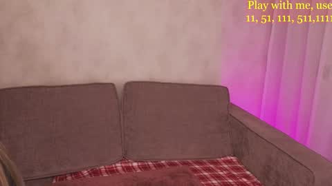 Everyday stream in the same time online show from 10.24.25