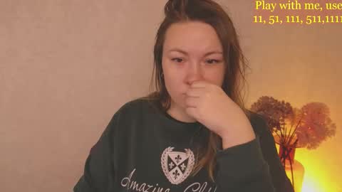 Everyday stream in the same time online show from 03.04.26