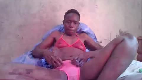 Snapshot of cute_divah4 chatting on 05.17.26 cute_divah4 online show from 05.17.26