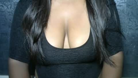 Snapshot of cute_divya chatting on 06.26.26 Payal online show from 06.26.26