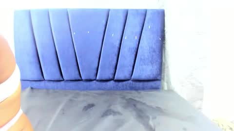 Snapshot of cute_ebony_18_ chatting on 03.04.26 cute_ebony_18_ online show from 03.04.26