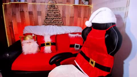 Snapshot of cute_elii chatting on 12.07.24    Independent Model online show from 12.07.24