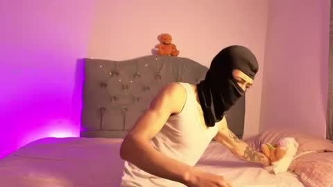 Emma online show from 04.12.26