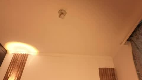 Emma online show from 04.17.26