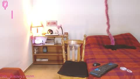 Snapshot of cute_femboy420 chatting on 06.11.26 Valeria Vergara online show from 06.11.26