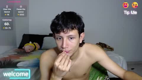 Snapshot of cute_mathew1 chatting on 03.07.25 mathew online show from 03.07.25