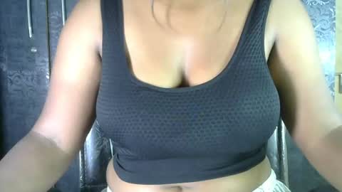 Snapshot of cute_payalji chatting on 05.19.26 alia online show from 05.19.26