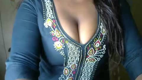 Snapshot of cute_payalji chatting on 06.09.26 alia online show from 06.09.26