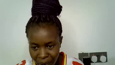 cute_pie20 online show from 10.16.25