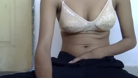 Snapshot of cute_ruhii chatting on 07.13.26 ruhi online show from 07.13.26