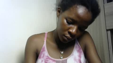 Snapshot of cute_sexy3 chatting on 01.23.25 SHARON online show from 01.23.25