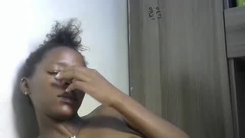 Snapshot of cute_sexy3 chatting on 02.15.25 SHARON online show from 02.15.25