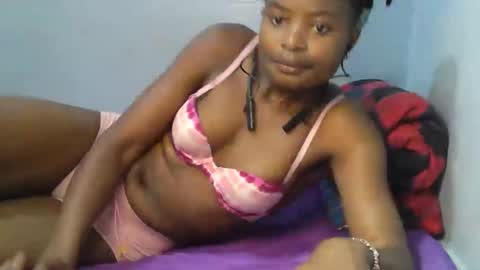 cute_shaniz online show from 12.19.25