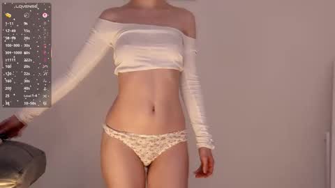 Snapshot of cute_shine chatting on 02.21.26 Hey im Kristina Thank you for your support online show from 02.21.26