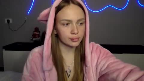 cute_shy06 online show from 01.15.26