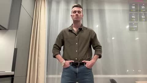 cute_skywalker online show from 11.21.25