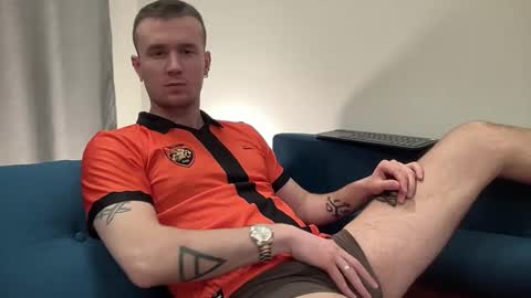 Snapshot of cute_skywalker chatting on 03.11.26 cute_skywalker online show from 03.11.26