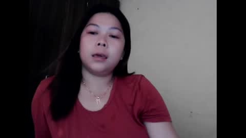 Snapshot of cute_slut09 chatting on 04.11.26 Mimi online show from 04.11.26